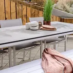 Huswell - New With Parking Near The