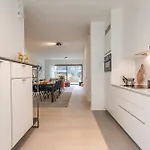 Huswell - New With Parking Near The