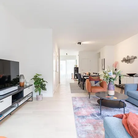 Ferienhaus Huswell - New With Parking Near The