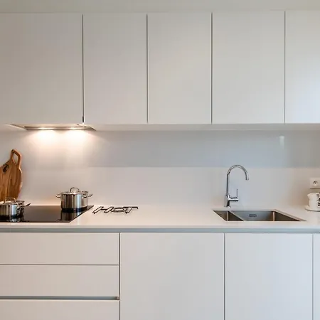 Huswell - New With Parking Near The Oostende
