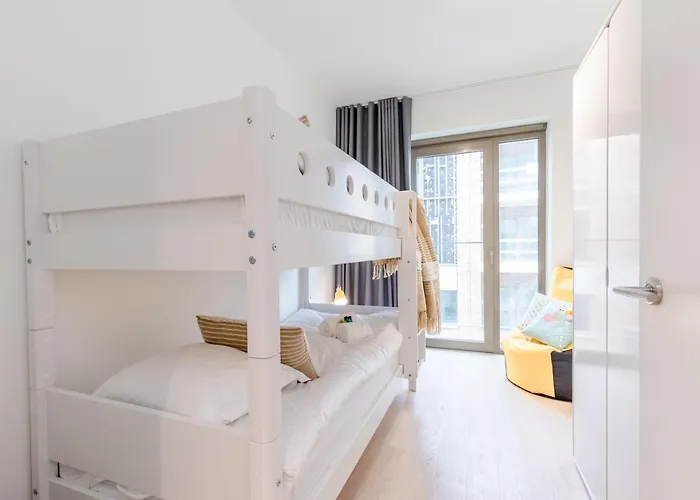 Huswell - New With Parking Near The *