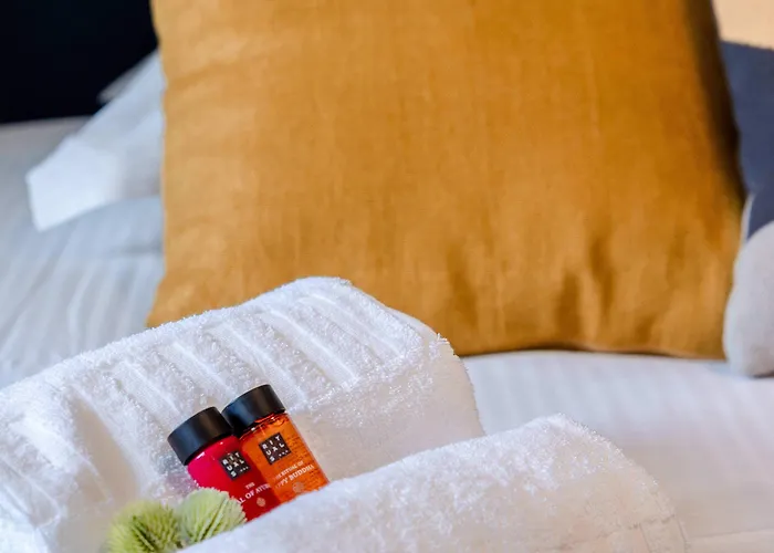 Huswell - New With Parking Near The 別荘