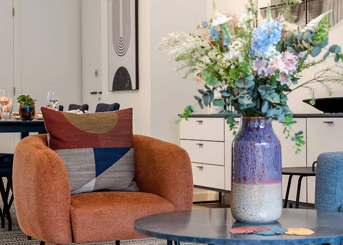 Huswell - New With Parking Near The 別荘